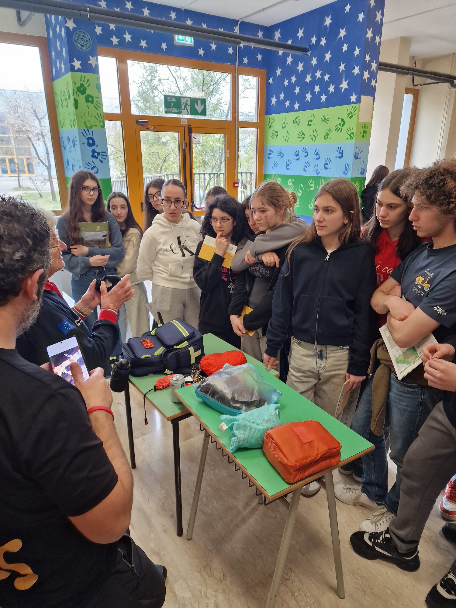 L’Agenzia di Protezione Civile della Regione Abruzzo incontra gli studenti del primo anno del Liceo Scientifico “Andrea Bafile” – L’Aquila